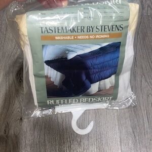 Tastemaker by Stevens Ruffled Bedskirt White